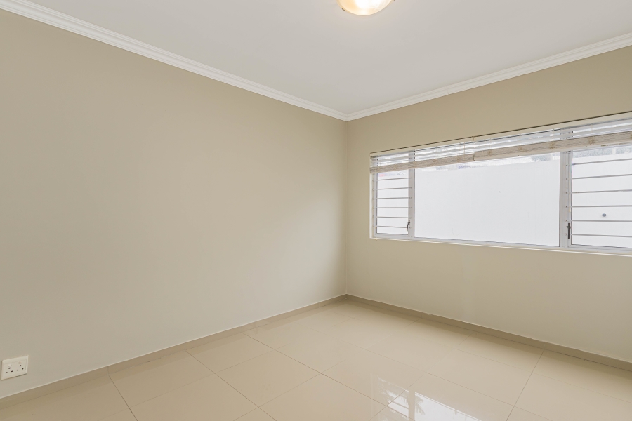 To Let 2 Bedroom Property for Rent in Camps Bay Western Cape